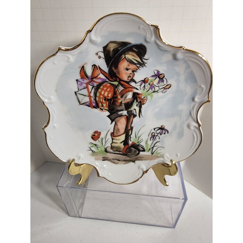 Norcrest Wall Plate Boy With Gift & Flowers Porcelain Scallop Gold Edges 8" VTG